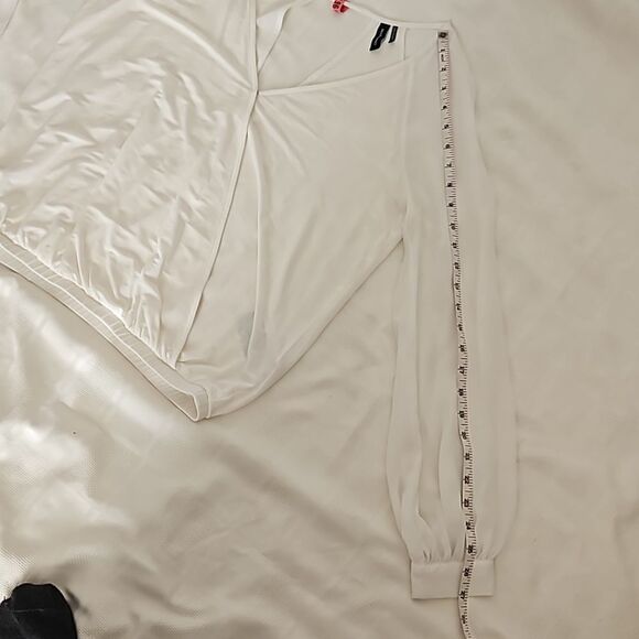 Marciano Women's Puff Sleeves With Elastic Waistband Size Small Off White - Picture 10 of 16